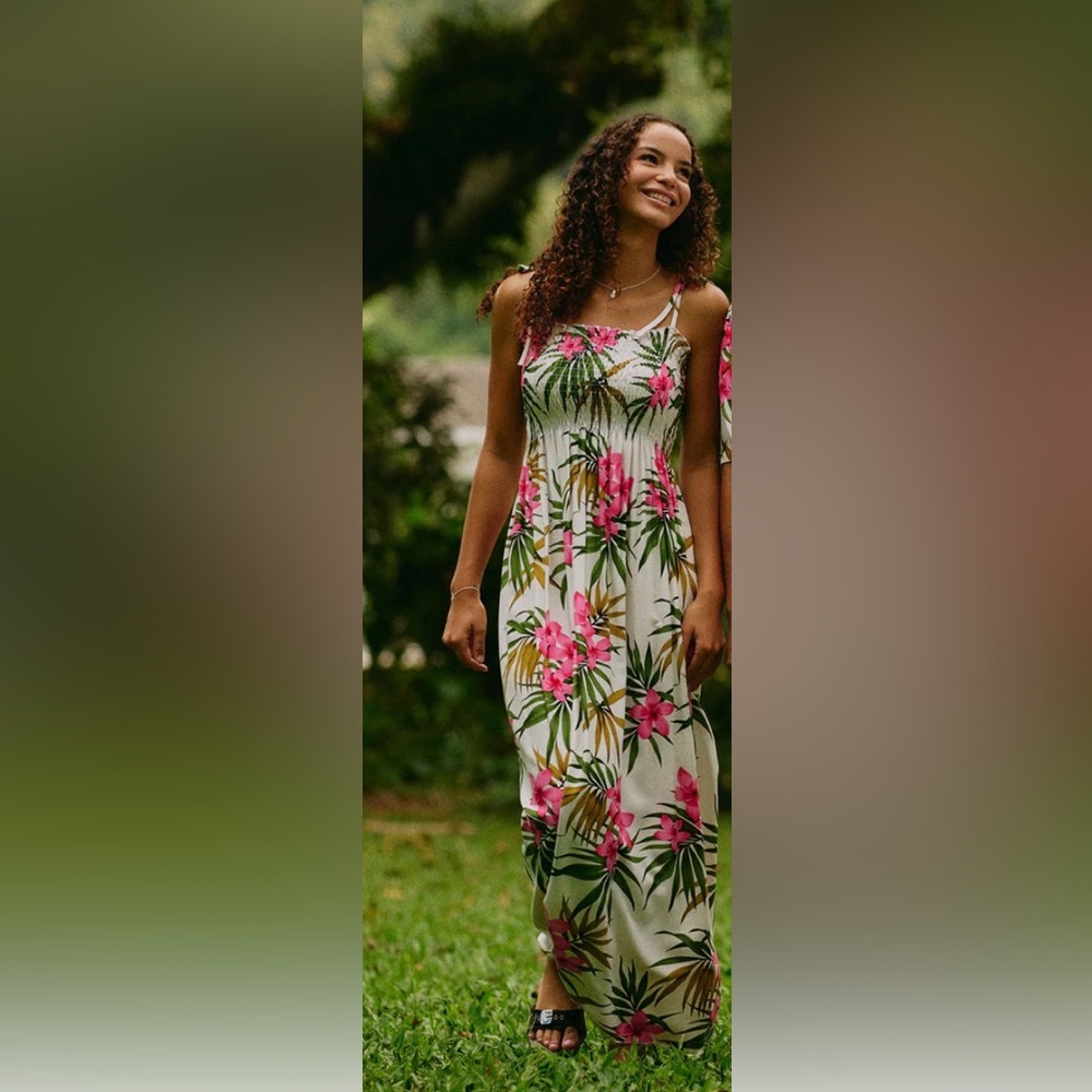 Hawaiian Floral Tropical Print Dress